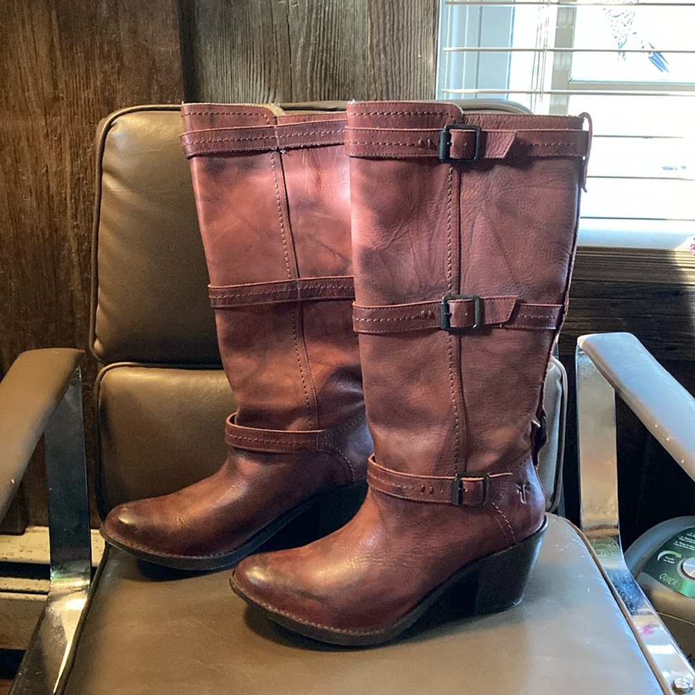 Frye VINTAGE tall woman’s boots